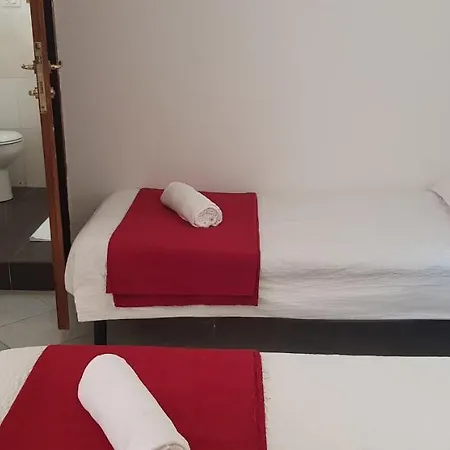 招待所 Friend House 2*