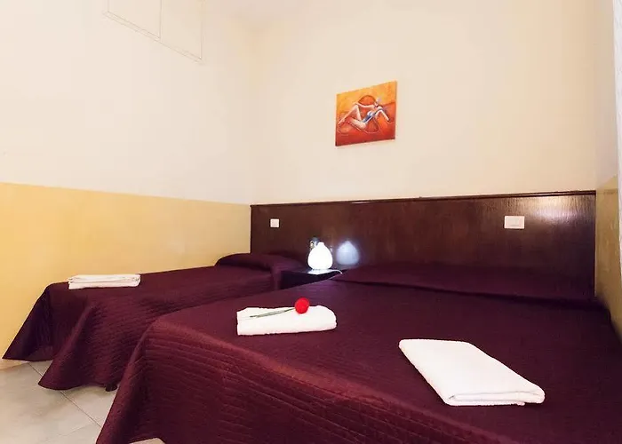 Friend House 招待所