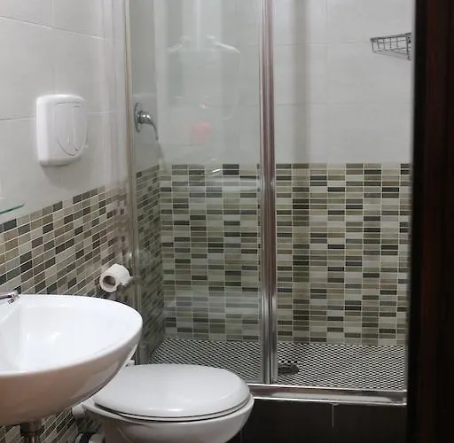 Friend House 招待所 2*