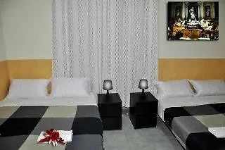 Friend House 2* روما