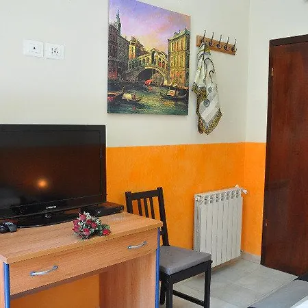 Гостевой дом Friend House 2*