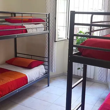 بيت ضيافة Friend House
